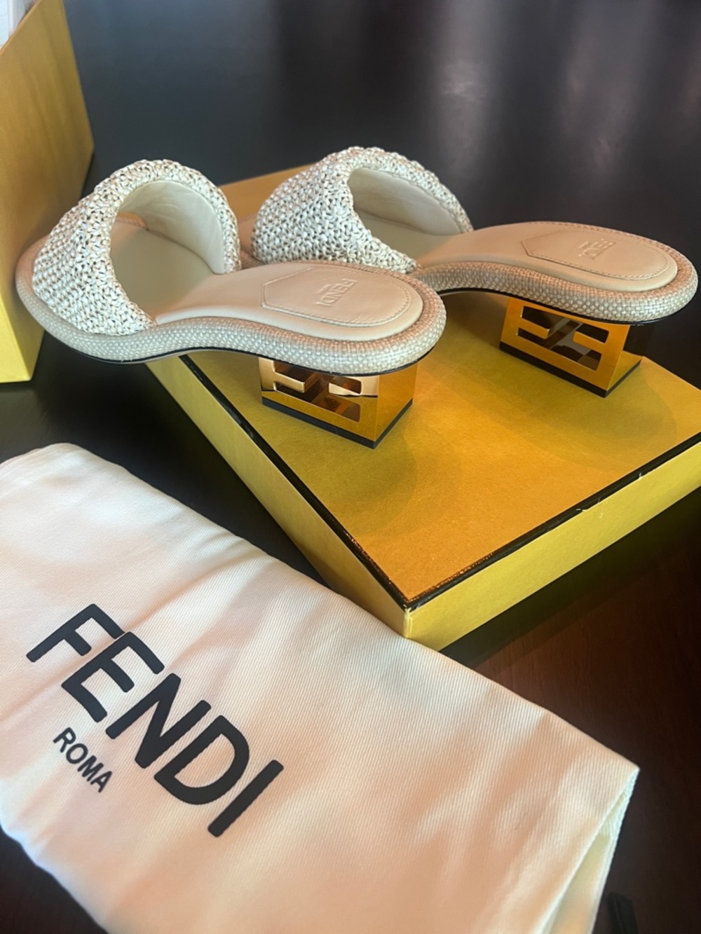 FENDI Rafia slide sandal - paglia - Picture 5 of 9